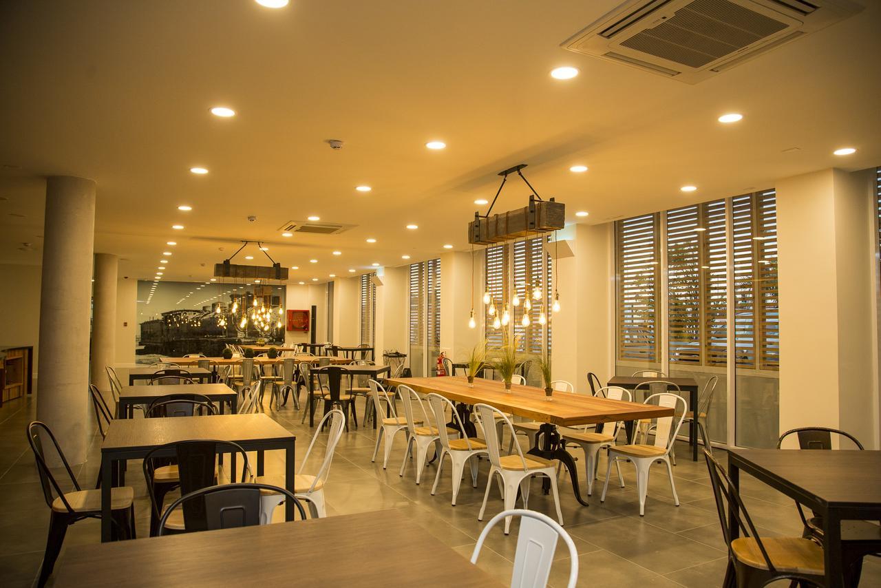מלון Alto Del Sol Plaza מחייונס מראה חיצוני תמונה